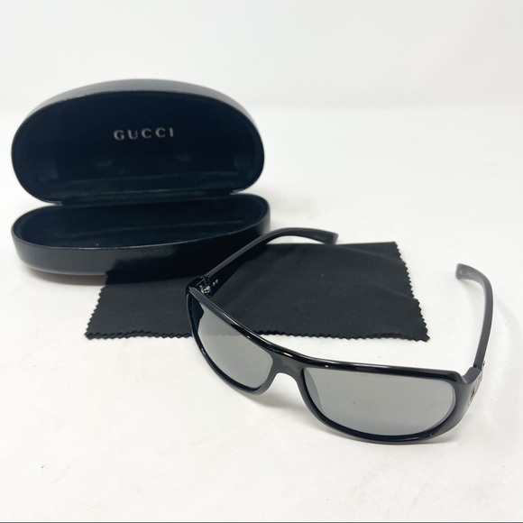 Authentic Gucci Black Sunglasses GG Women’s